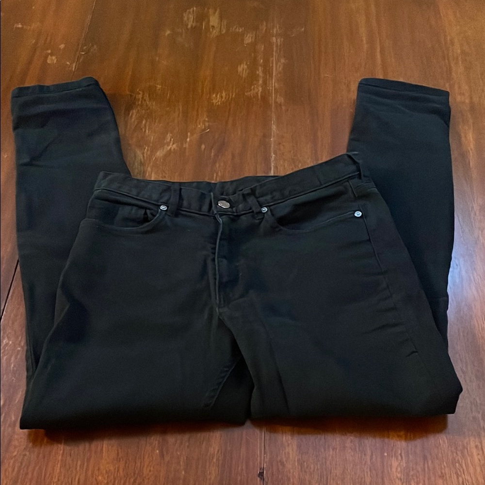 Stylish Black Jeans